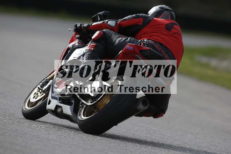 /Archiv-2024/03 29.03.2024 Speer Racing ADR/Instruktorengruppe/unklar